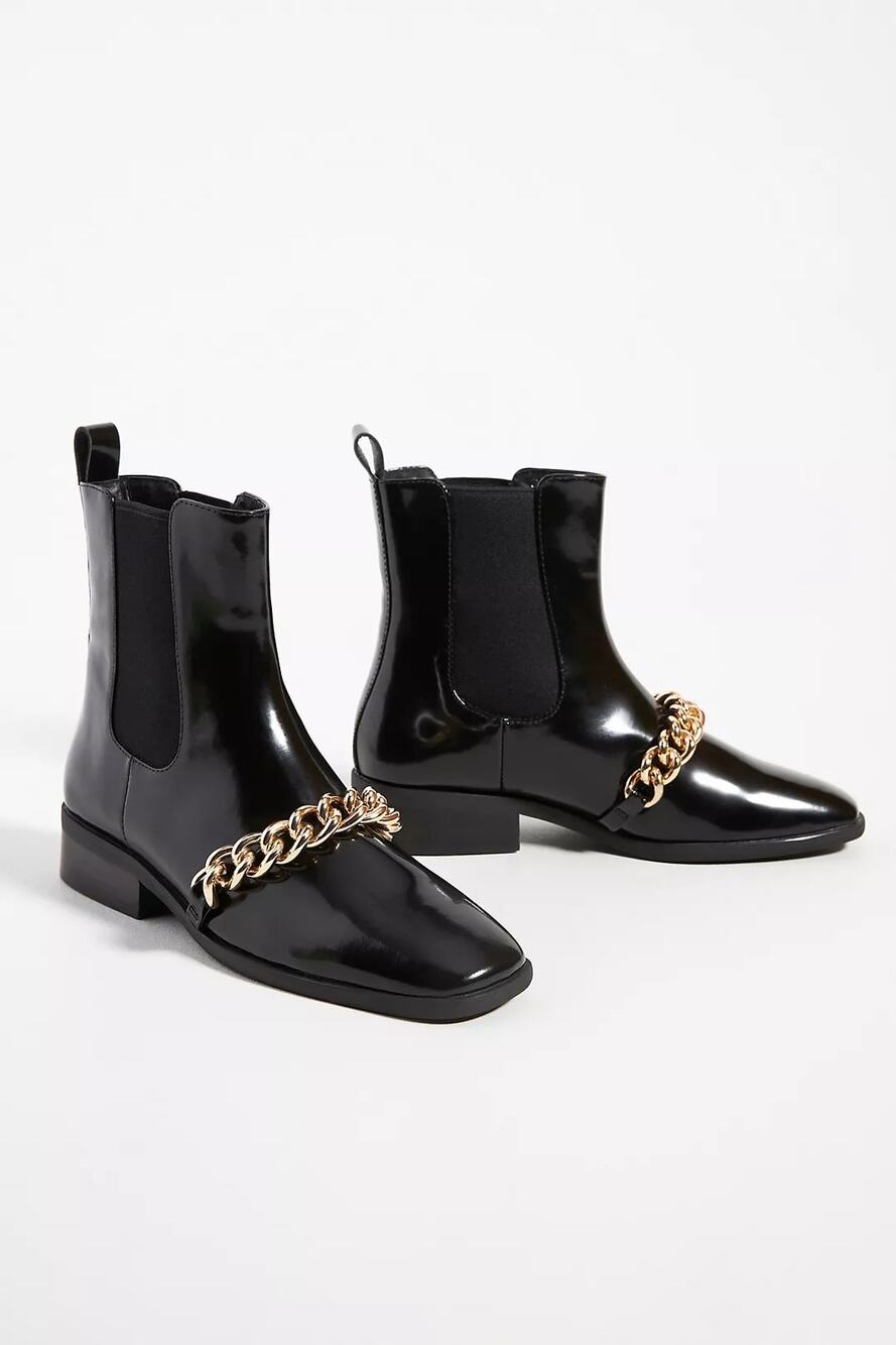 JEFFREY CAMPBELL Emrys Chelsea Boots Black High Shine Leather Gold Chain Size 6
